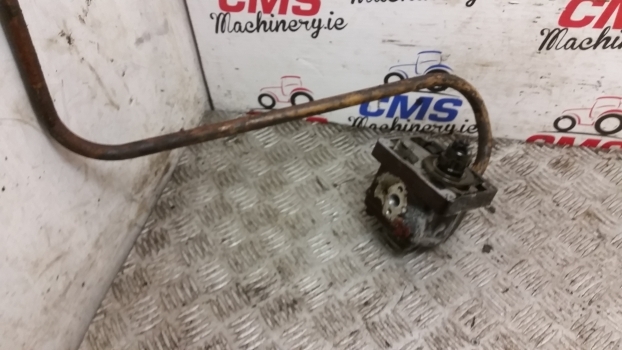 Fiat 780 Power Steering Pump. Please Check By Photos. - مضخة المقود - جرار: صورة 3 Fiat 780 Power Steering Pump. Please Check By Photos. - مضخة المقود - جرار: صورة 3