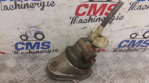 Ford 2910, 3 Cylinder Engines Engine Oil Pump E1nn6600dd, 81873261, 87554841 - مضخة زيت - جرار: صورة 1 Ford 2910, 3 Cylinder Engines Engine Oil Pump E1nn6600dd, 81873261, 87554841 - مضخة زيت - جرار: صورة 1