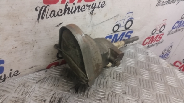 Ford 2910, 3 Cylinder Engines Engine Oil Pump E1nn6600dd, 81873261, 87554841 - مضخة زيت - جرار: صورة 2 Ford 2910, 3 Cylinder Engines Engine Oil Pump E1nn6600dd, 81873261, 87554841 - مضخة زيت - جرار: صورة 2