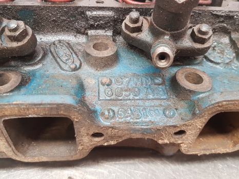Ford 3000, 2000, 3000 Engine Cylinder Head C7nn6049ab, D0nn9f593a - رأس أسطوانية - آلات زراعية: صورة 3 Ford 3000, 2000, 3000 Engine Cylinder Head C7nn6049ab, D0nn9f593a - رأس أسطوانية - آلات زراعية: صورة 3