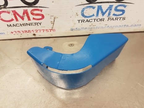 Ford 4000, 2000, 5100, 4340, 5340 Dynamo Generator Guard C7nn6n690a, 81819498 - النظام الكهربائي - جرار: صورة 2 Ford 4000, 2000, 5100, 4340, 5340 Dynamo Generator Guard C7nn6n690a, 81819498 - النظام الكهربائي - جرار: صورة 2