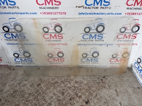 Ford 4000, 5000, 7100, Cab Front Windscreen 81818603 - الزجاج الأمامي - جرار: صورة 1 Ford 4000, 5000, 7100, Cab Front Windscreen 81818603 - الزجاج الأمامي - جرار: صورة 1