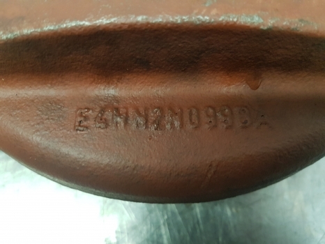 Ford 4830, 3930, 4100, 4330 Brake Housing Rhs E4nn2n099ba, C5nn2n099b, 83955520 - أسطوانات المكابح - جرار: صورة 3 Ford 4830, 3930, 4100, 4330 Brake Housing Rhs E4nn2n099ba, C5nn2n099b, 83955520 - أسطوانات المكابح - جرار: صورة 3