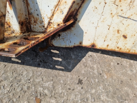 Ford 5000, 6000, 7000 Mudguard Pair As Pictures, 82008463, 82008463 - رفرف: صورة 5 Ford 5000, 6000, 7000 Mudguard Pair As Pictures, 82008463, 82008463 - رفرف: صورة 5