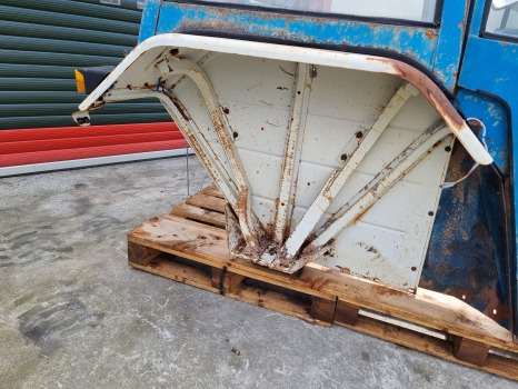 Ford 5600, 6600, 7600, 5000, 6000 Complete Cab, Fritzmeier Cab, Cab No58 - كابينة: صورة 5 Ford 5600, 6600, 7600, 5000, 6000 Complete Cab, Fritzmeier Cab, Cab No58 - كابينة: صورة 5