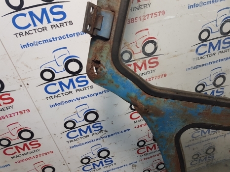 Ford 7600, 7710, 6600 Tw10, Tw20 Q Cab Door Right Assembly Rusty D8nn9420124bc - باب و قطع الغيار - جرار: صورة 5 Ford 7600, 7710, 6600 Tw10, Tw20 Q Cab Door Right Assembly Rusty D8nn9420124bc - باب و قطع الغيار - جرار: صورة 5