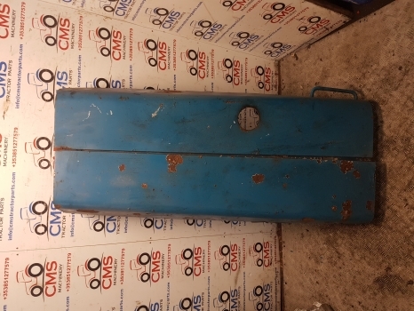Ford 7840, 8240, 8340 Bonnet Hood Panel Assy 81872176, E9nn16619ef, E9nn16618cc - غطاء السيارة - جرار: صورة 1 Ford 7840, 8240, 8340 Bonnet Hood Panel Assy 81872176, E9nn16619ef, E9nn16618cc - غطاء السيارة - جرار: صورة 1