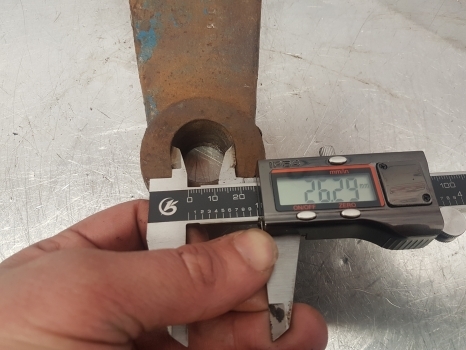 Ford New Holland 40 And Ts Series Steering Arm Left 82003634, E9nn3130ab - المقود - جرار: صورة 3 Ford New Holland 40 And Ts Series Steering Arm Left 82003634, E9nn3130ab - المقود - جرار: صورة 3
