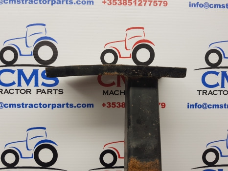 Ford New Holland 40, Ts Series, Ts110, 8340 Foot Step Lhs 82007896, 82007892 - موطئ القدم - آلات زراعية: صورة 3 Ford New Holland 40, Ts Series, Ts110, 8340 Foot Step Lhs 82007896, 82007892 - موطئ القدم - آلات زراعية: صورة 3