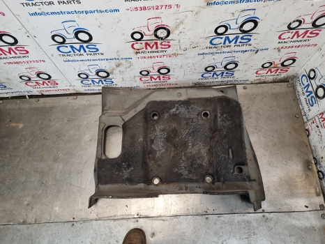 Ford New Holland 7740, 40 Series Rear Seat Floor Mat E9nn94130n23bh - الكابينة والداخلية: صورة 3 Ford New Holland 7740, 40 Series Rear Seat Floor Mat E9nn94130n23bh - الكابينة والداخلية: صورة 3