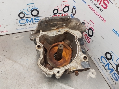 Ford New Holland 7840, 6640, 8240 Ts Hydraulic Pump Housing F0nn600cc, 82850804 - مضخة هيدروليكية - جرار: صورة 4 Ford New Holland 7840, 6640, 8240 Ts Hydraulic Pump Housing F0nn600cc, 82850804 - مضخة هيدروليكية - جرار: صورة 4