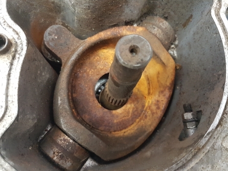 Ford New Holland 7840, 6640, 8240 Ts Hydraulic Pump Housing F0nn600cc, 82850804 - مضخة هيدروليكية - جرار: صورة 5 Ford New Holland 7840, 6640, 8240 Ts Hydraulic Pump Housing F0nn600cc, 82850804 - مضخة هيدروليكية - جرار: صورة 5