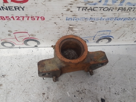 Ford New Holland Fiat 90-90 Front Axle Suspension Bracket 5140451, 5140452 - نظام التعليق - جرار: صورة 2 Ford New Holland Fiat 90-90 Front Axle Suspension Bracket 5140451, 5140452 - نظام التعليق - جرار: صورة 2