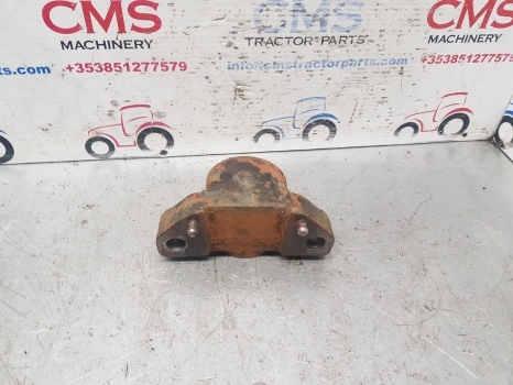 Ford New Holland Fiat 90-90 Front Axle Suspension Bracket 5140451, 5140452 - نظام التعليق - جرار: صورة 3 Ford New Holland Fiat 90-90 Front Axle Suspension Bracket 5140451, 5140452 - نظام التعليق - جرار: صورة 3