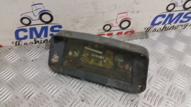 Ford New Holland Instrument Cluster, Dashboard 83953544 E5nn10849da - لوحة العدادات - جرار: صورة 1 Ford New Holland Instrument Cluster, Dashboard 83953544 E5nn10849da - لوحة العدادات - جرار: صورة 1