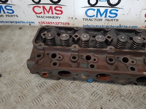 Ford Tw20, Tw30, 9700, Engine Head D9nn6090ca, D9nn6049gb, 87802116 - رأس أسطوانية - جرار: صورة 2 Ford Tw20, Tw30, 9700, Engine Head D9nn6090ca, D9nn6049gb, 87802116 - رأس أسطوانية - جرار: صورة 2