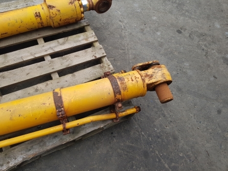 Hyundai 160lc7, R180lc7, R160lc7a Hydraulic Boom Arm Ram Cylinder 31n5-50131 - أسطوانة هيدروليكية - جرار: صورة 3 Hyundai 160lc7, R180lc7, R160lc7a Hydraulic Boom Arm Ram Cylinder 31n5-50131 - أسطوانة هيدروليكية - جرار: صورة 3