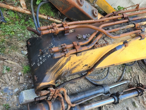 Hyundai Hx220lc Boom 5.68 M 61k6-10100, 61k6-11062 - ذراع الرافعة - حفّار: صورة 2 Hyundai Hx220lc Boom 5.68 M 61k6-10100, 61k6-11062 - ذراع الرافعة - حفّار: صورة 2