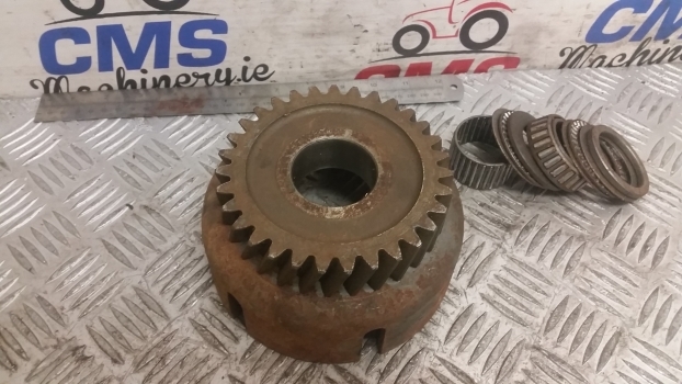 Jcb 3cx, 4cx Housing Gear Clutch 31t 445/11500, 445/04800, 44511500, 44504800 - القابض و قطع الغيار - لودر ذو محراث خلفي/ باكهو: صورة 3 Jcb 3cx, 4cx Housing Gear Clutch 31t 445/11500, 445/04800, 44511500, 44504800 - القابض و قطع الغيار - لودر ذو محراث خلفي/ باكهو: صورة 3