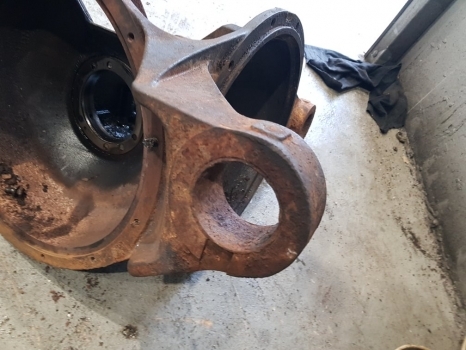 Jcb 531-70 Ps760 Transmission Housing 459/30414, 1406/0018, 459/m2756, 816/m2084 - علبة التروس و قطع الغيار - آلة رفع ونقل تلسكوبية: صورة 2 Jcb 531-70 Ps760 Transmission Housing 459/30414, 1406/0018, 459/m2756, 816/m2084 - علبة التروس و قطع الغيار - آلة رفع ونقل تلسكوبية: صورة 2