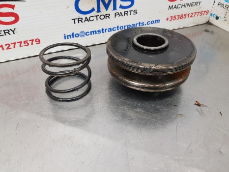 Jcb Fastrac 1135, 2155 Rear Axle Differential Piston 828/00337, 458/20536 - المحور الخلفي: صورة 4 Jcb Fastrac 1135, 2155 Rear Axle Differential Piston 828/00337, 458/20536 - المحور الخلفي: صورة 4