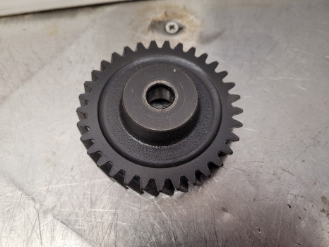 John Deere 1630, 2040, 1640, 1950, 2030 Engine Oil Pump Gear Z33 T20298 - المحرك و قطع الغيار: صورة 3 John Deere 1630, 2040, 1640, 1950, 2030 Engine Oil Pump Gear Z33 T20298 - المحرك و قطع الغيار: صورة 3