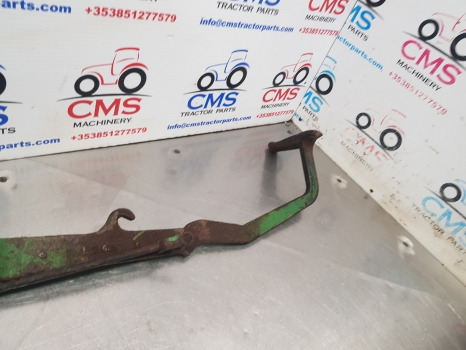 John Deere 3130, 3030, 3135, Clutch Pedal Al23101, L28645 - القابض و قطع الغيار - آلات زراعية: صورة 4 John Deere 3130, 3030, 3135, Clutch Pedal Al23101, L28645 - القابض و قطع الغيار - آلات زراعية: صورة 4