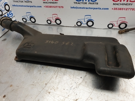 John Deere 40 And 50 Series Windscreen Washer Tank Al38192 - الزجاج الأمامي - جرار: صورة 3 John Deere 40 And 50 Series Windscreen Washer Tank Al38192 - الزجاج الأمامي - جرار: صورة 3
