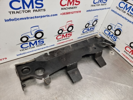 John Deere 6145, 6r Series, 6r 185 Radiator Carrier Support Al206124 - هيكل السيارة الخارجية: صورة 2 John Deere 6145, 6r Series, 6r 185 Radiator Carrier Support Al206124 - هيكل السيارة الخارجية: صورة 2