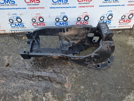 John Deere 6145r, 6m, 6r Series, Exhaust Carrier Bracket L213285 - علبة العادم/ نظام العادم: صورة 1 John Deere 6145r, 6m, 6r Series, Exhaust Carrier Bracket L213285 - علبة العادم/ نظام العادم: صورة 1