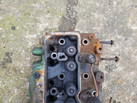 John Deere 6230, 6330, 6430 Engine Cylinder Head R524836, R520778, Re525458 - رأس أسطوانية: صورة 5 John Deere 6230, 6330, 6430 Engine Cylinder Head R524836, R520778, Re525458 - رأس أسطوانية: صورة 5
