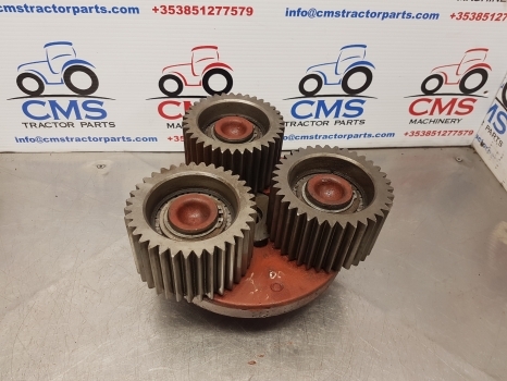 John Deere 6600, 6300, 6400, 6320 Planet Pinion Carrier L172081, L80363, L101243 - المحور الخلفي - جرار: صورة 1 John Deere 6600, 6300, 6400, 6320 Planet Pinion Carrier L172081, L80363, L101243 - المحور الخلفي - جرار: صورة 1