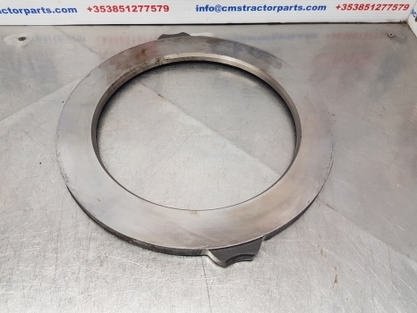 John Deere 6820,  6140j, 6155j, 7405, 7500 Rear Axle Plate R333929, R125128 - المحور الخلفي - جرار: صورة 5 John Deere 6820,  6140j, 6155j, 7405, 7500 Rear Axle Plate R333929, R125128 - المحور الخلفي - جرار: صورة 5