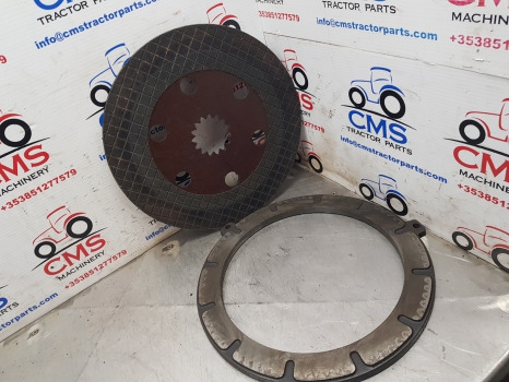 John Deere 7600, 7700, 7800 Rear Axle Brake Plate R93330, R125135, Re65197 - أقراص المكابح: صورة 1 John Deere 7600, 7700, 7800 Rear Axle Brake Plate R93330, R125135, Re65197 - أقراص المكابح: صورة 1