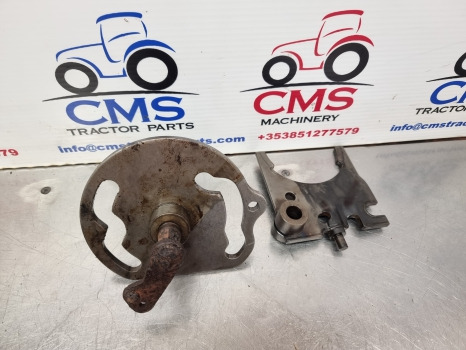 John Deere 7700, 7800, 7810, 7910, Pto Brackets Support Al82581, Re33205 - نقل الحركة: صورة 2 John Deere 7700, 7800, 7810, 7910, Pto Brackets Support Al82581, Re33205 - نقل الحركة: صورة 2