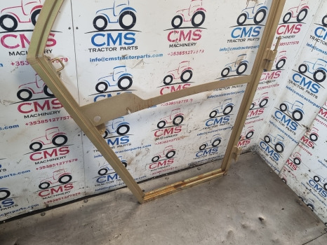 Kramer Kt407 Cab Door Frame, Door Frame, Zinc Electroplating Door - باب و قطع الغيار: صورة 5 Kramer Kt407 Cab Door Frame, Door Frame, Zinc Electroplating Door - باب و قطع الغيار: صورة 5