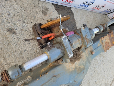 Kramer Kt407 Claas Scorpion 7035 Front Axle Steering Cylinder 26.25, 434273, 432968 - المقود: صورة 2 Kramer Kt407 Claas Scorpion 7035 Front Axle Steering Cylinder 26.25, 434273, 432968 - المقود: صورة 2
