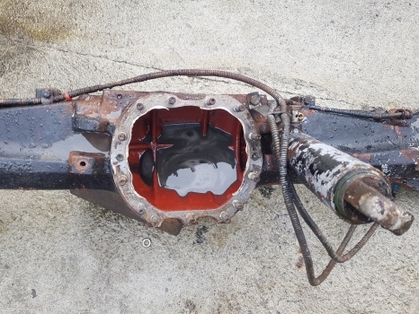 Lamborghini, Same, Hurlimann Front Axle Housing 0.275.4356.0/80, 275.4356.0 - لمحور الأمامي - جرار: صورة 4 Lamborghini, Same, Hurlimann Front Axle Housing 0.275.4356.0/80, 275.4356.0 - لمحور الأمامي - جرار: صورة 4