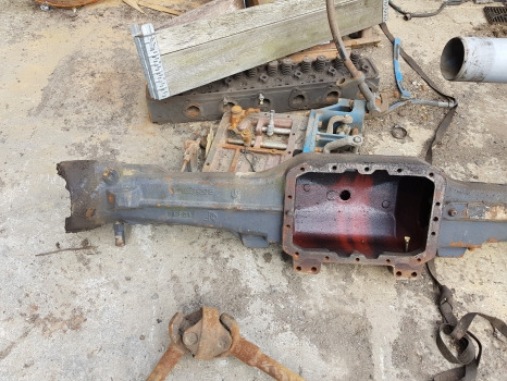 Landini Mythos 100 Front Axle Housing Beam 3659370m91, 3652583r1 - لمحور الأمامي: صورة 3 Landini Mythos 100 Front Axle Housing Beam 3659370m91, 3652583r1 - لمحور الأمامي: صورة 3