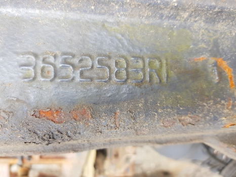 Landini Mythos 100 Front Axle Housing Beam 3659370m91, 3652583r1 - لمحور الأمامي: صورة 5 Landini Mythos 100 Front Axle Housing Beam 3659370m91, 3652583r1 - لمحور الأمامي: صورة 5