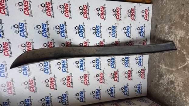 Landini Mythos Series 115 Rear Mudguard Extension Lhs 3654071m1 - رفرف - جرار: صورة 1 Landini Mythos Series 115 Rear Mudguard Extension Lhs 3654071m1 - رفرف - جرار: صورة 1