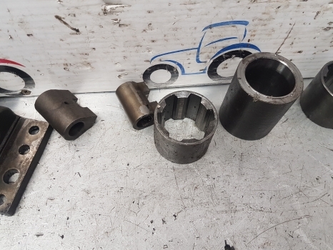 Landini Vision 80, 85, 90, 95, 100, 105 Transmission Assorted Parts 3649775 - نقل الحركة - جرار: صورة 3 Landini Vision 80, 85, 90, 95, 100, 105 Transmission Assorted Parts 3649775 - نقل الحركة - جرار: صورة 3