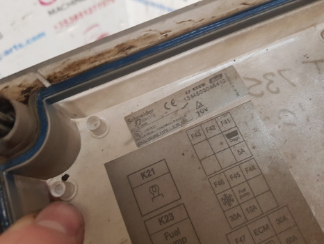 Manitou Mlt735-120 Lsu Wiring Loom Parts Engine Wiring Loom, Fuse Box - كابلات/ ضفيرة الأسلاك: صورة 5 Manitou Mlt735-120 Lsu Wiring Loom Parts Engine Wiring Loom, Fuse Box - كابلات/ ضفيرة الأسلاك: صورة 5
