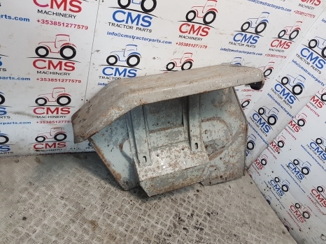 Massey Ferguson 135 Mudguard Rhs 1884878m91 - رفرف - آلات زراعية: صورة 2 Massey Ferguson 135 Mudguard Rhs 1884878m91 - رفرف - آلات زراعية: صورة 2