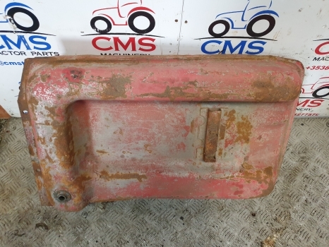 Massey Ferguson 135 Solid Original Fuel Tank 897401m91, 897390m91, 897390m91 - خزان الوقود - جرار: صورة 3 Massey Ferguson 135 Solid Original Fuel Tank 897401m91, 897390m91, 897390m91 - خزان الوقود - جرار: صورة 3