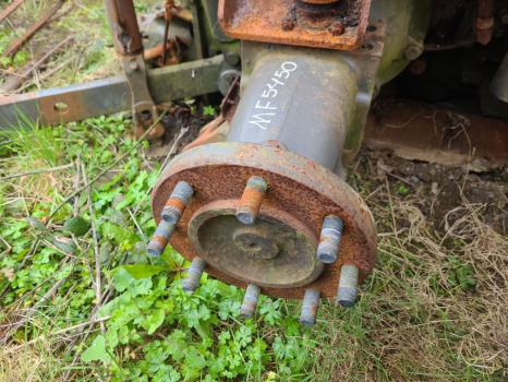 Massey Ferguson 5450 Rear Half Axle Rhs 3067118 - المحور الخلفي - آلات زراعية: صورة 3 Massey Ferguson 5450 Rear Half Axle Rhs 3067118 - المحور الخلفي - آلات زراعية: صورة 3