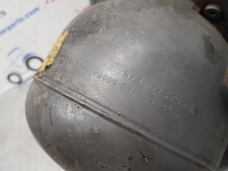 Massey Ferguson 7719 Front Axle Suspension Valve Block 4389933m91, 41293300 - نظام التعليق - جرار: صورة 4 Massey Ferguson 7719 Front Axle Suspension Valve Block 4389933m91, 41293300 - نظام التعليق - جرار: صورة 4