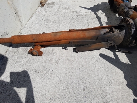 Massey Ferguson 7719s Front Axle Suspension Bracket Assy 4391065m91, 4391065m91 - نظام التعليق - جرار: صورة 1 Massey Ferguson 7719s Front Axle Suspension Bracket Assy 4391065m91, 4391065m91 - نظام التعليق - جرار: صورة 1