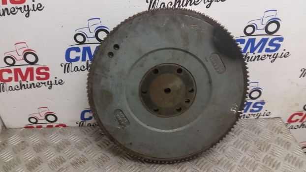 Massey Ferguson Flywheel Assembly With Ring Gear 0410236, 3121h002 - الحدافة - جرار: صورة 1 Massey Ferguson Flywheel Assembly With Ring Gear 0410236, 3121h002 - الحدافة - جرار: صورة 1