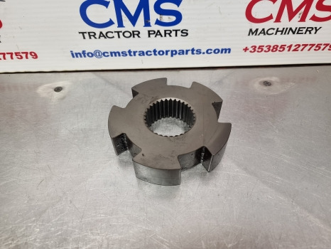 Mccormick Xtx 165 Tier 3 Transmission Hub 715872a1 - صندوق التروس: صورة 1 Mccormick Xtx 165 Tier 3 Transmission Hub 715872a1 - صندوق التروس: صورة 1